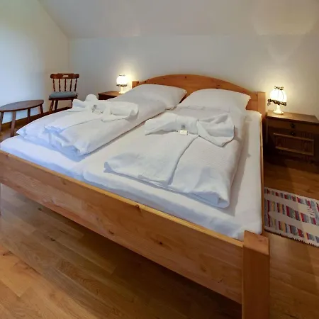 Apartment In Mooswald In Carinthia With Pool Fresach